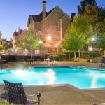 Archstone at Macarthur Apartment Pool Area