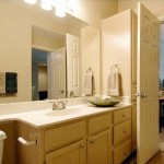 Jefferson Ridge Apartment Washroom