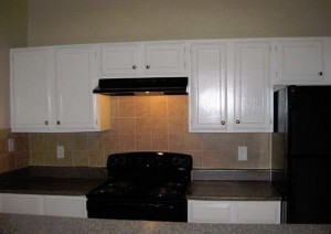 Shadows of Cottonwood Apartment Kitchen